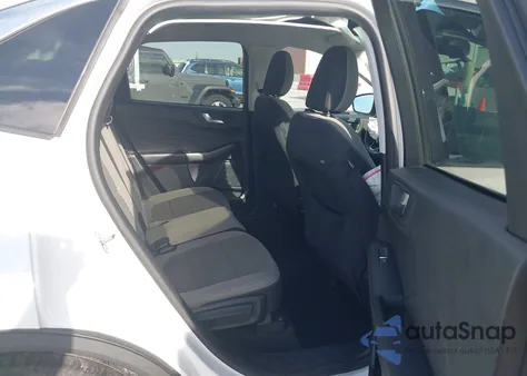 2021 Ford Escape Se z USA, uszkodzony, nr VIN 1FMCU0G69MUB00992